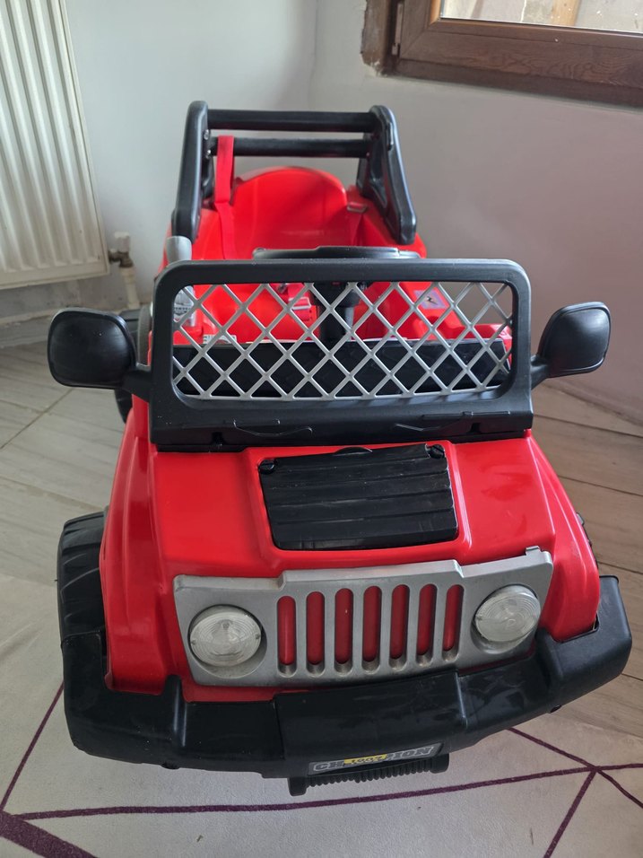 Kırmızı Pilsan Elektrikli Binici Araba - Görsel 2