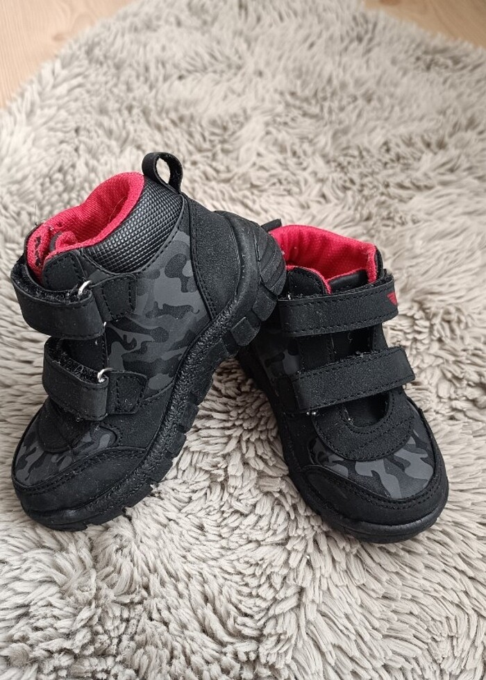 Erkek çocuk bot - Görsel 3