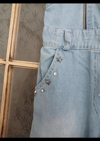 Kızlar için Mavi Bağcıklı Denim Tulum - Görsel 4