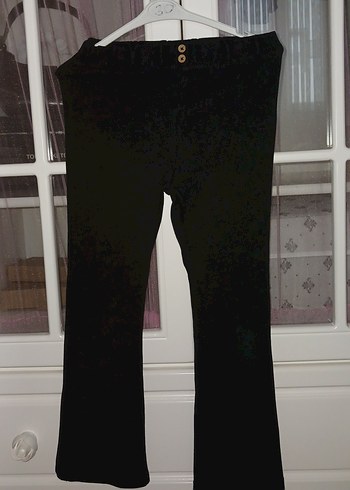 Düğmeli Siyah Midi Kadın Kumaş Pantolon - Görsel 4