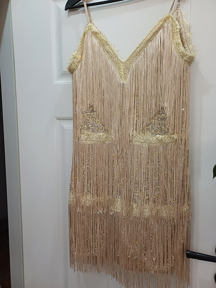 püsküllü krem renk elbise - Görsel 2