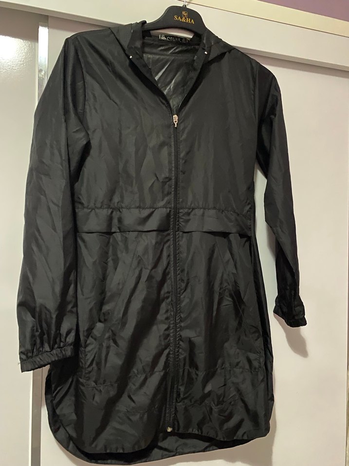 Kadın Fermuarlı Yağmurluk kapişonlu - Görsel 3