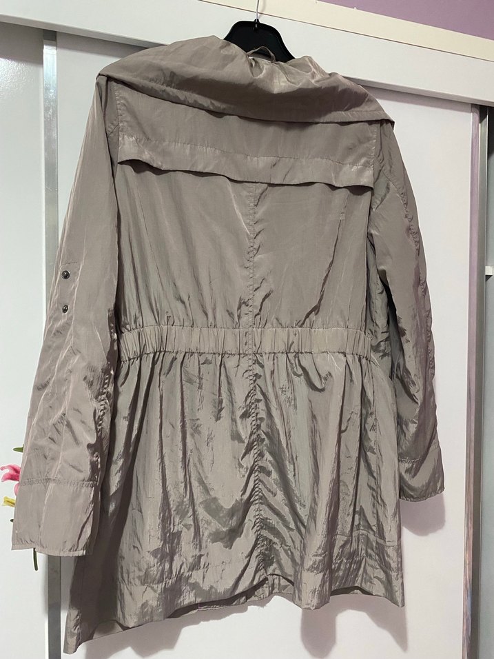 Kadın yağmurluk - Görsel 4