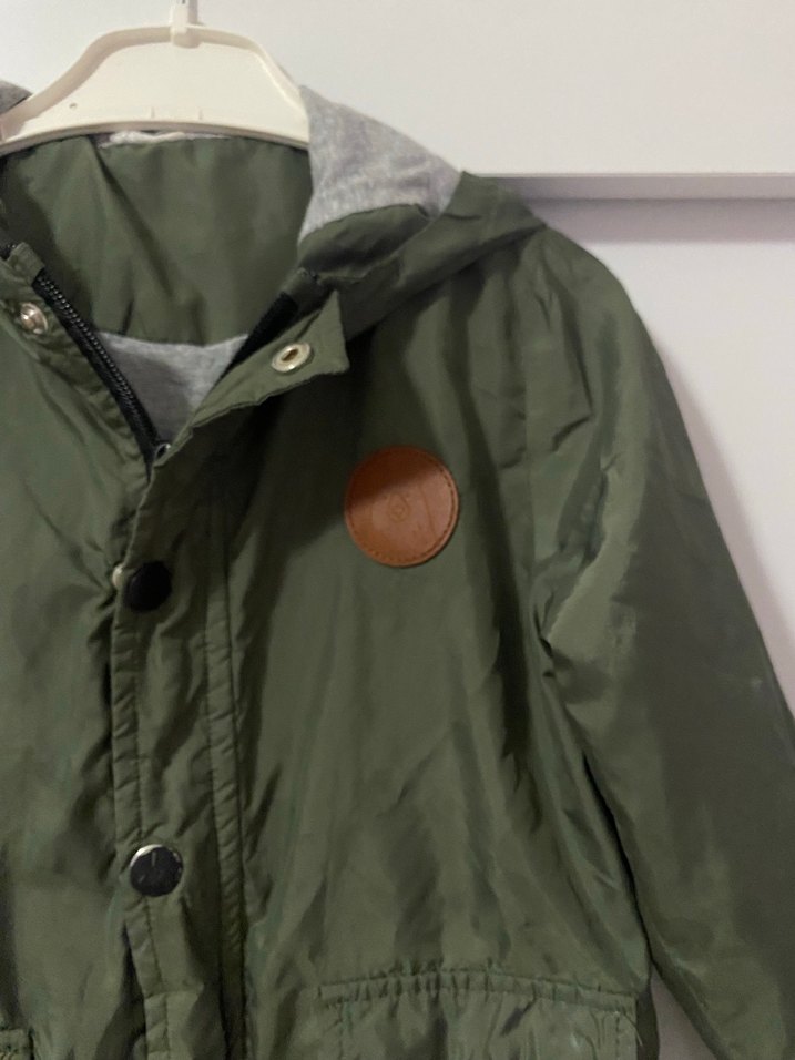 Erkek Çocuk Kamuflaj Desenli yağmurluk - Görsel 2