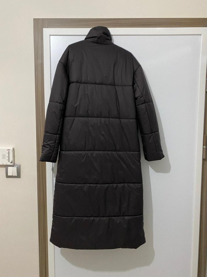 Kadın Siyah Uzun Fermuarlı Kış Montu - Görsel 5