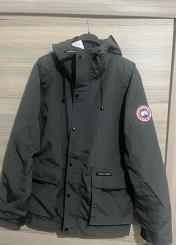 CANADA GOOSE CEKETİ