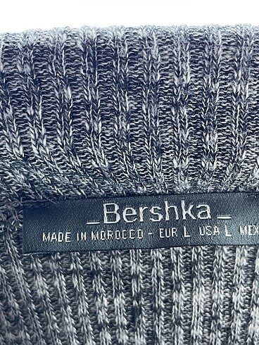 l Beden çeşitli Renk Bershka Kazak / Triko %70 İndirimli.