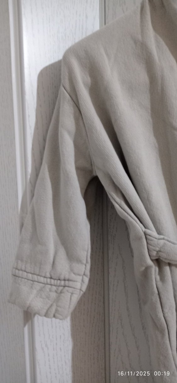 Erkek Çocuk Gri Bornoz - Görsel 2