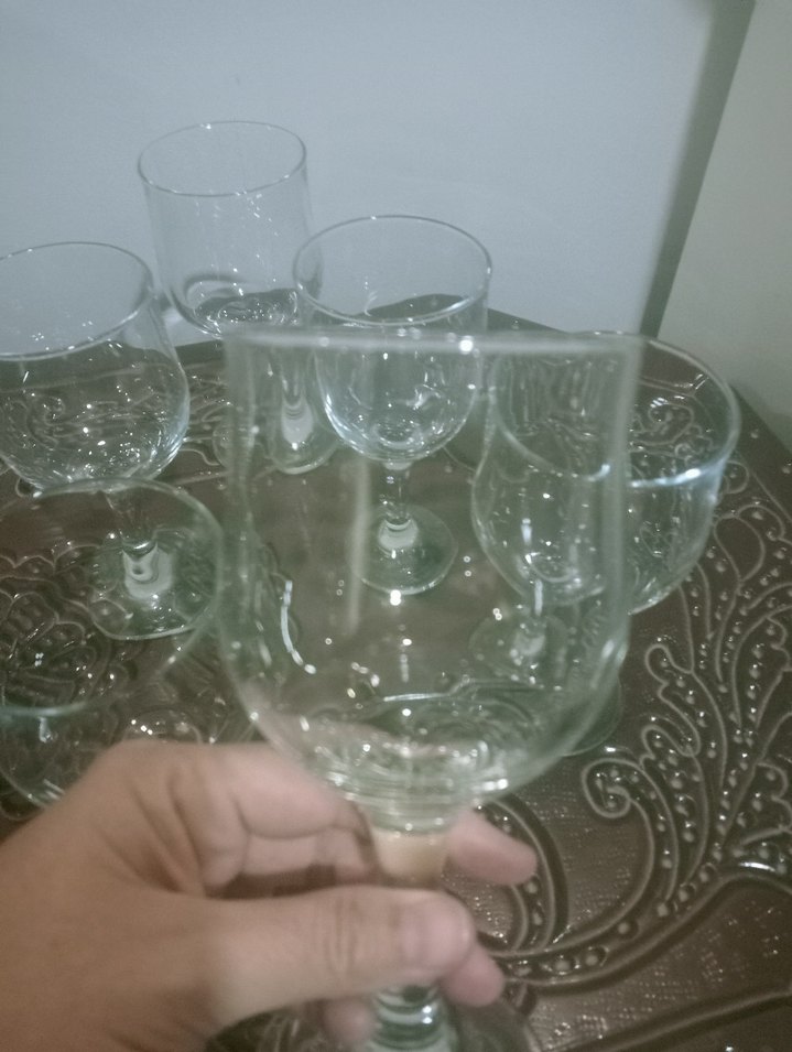 Şeffaf Ayaklı Bardak - Görsel 3