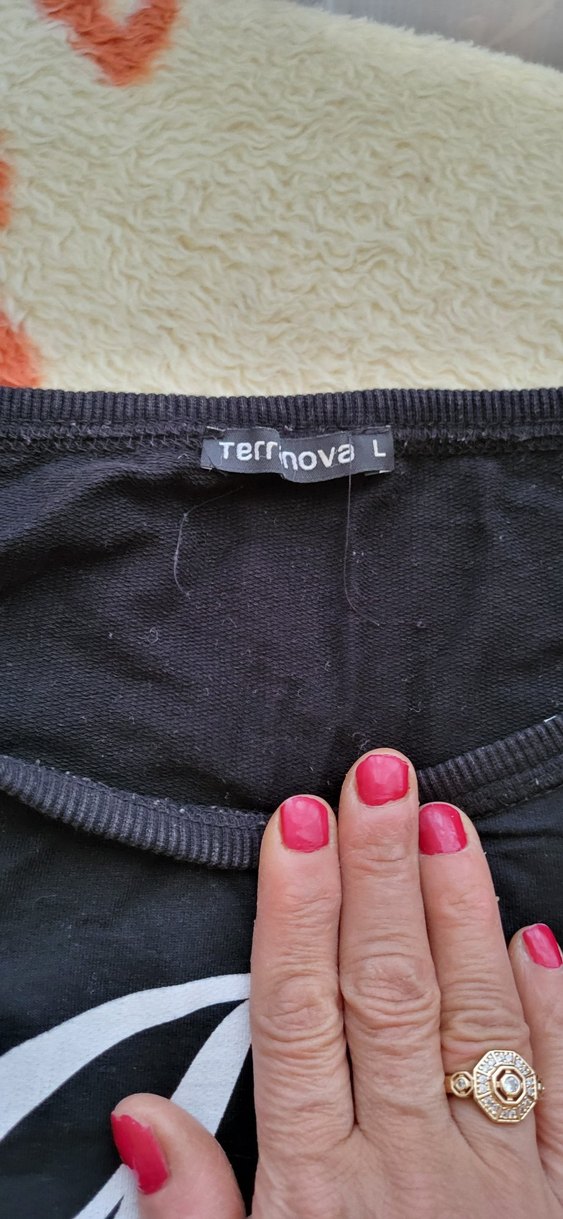 Siyah Baskılı Rahat Kesim Kadın Sweatshirt - Görsel 4