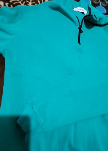 Turkuaz Yüksek Yakalı Fermuarlı Sweatshirt - Görsel 4