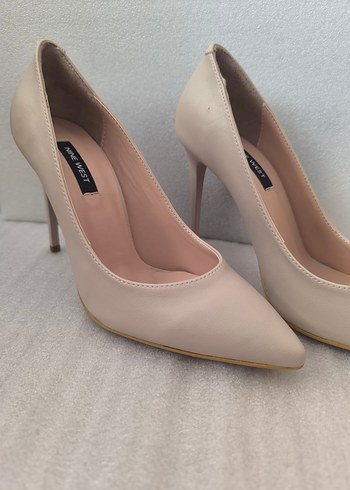 Nine West 38