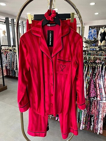 Pijama takımı