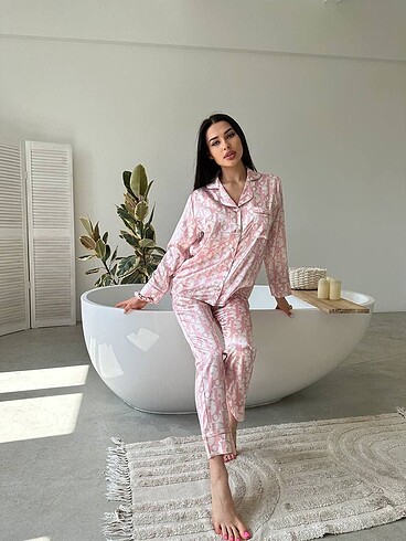 Dior Pijama takımı