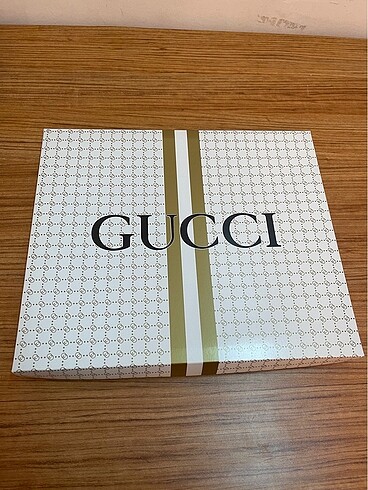 Gucci kutu