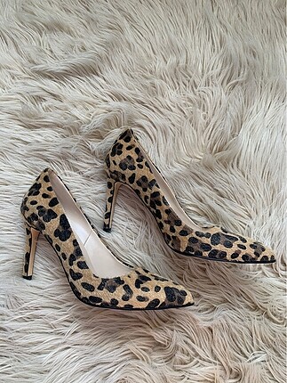 Leopar stiletto ayakkabı