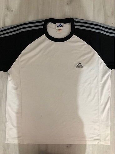 adidas tshirt