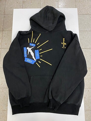 sweatshirt