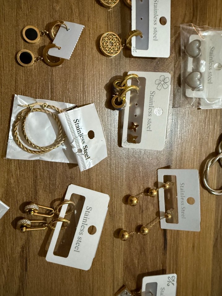 17 adet toplu sıfır çelik küpeler bitiriyorum - Görsel 5