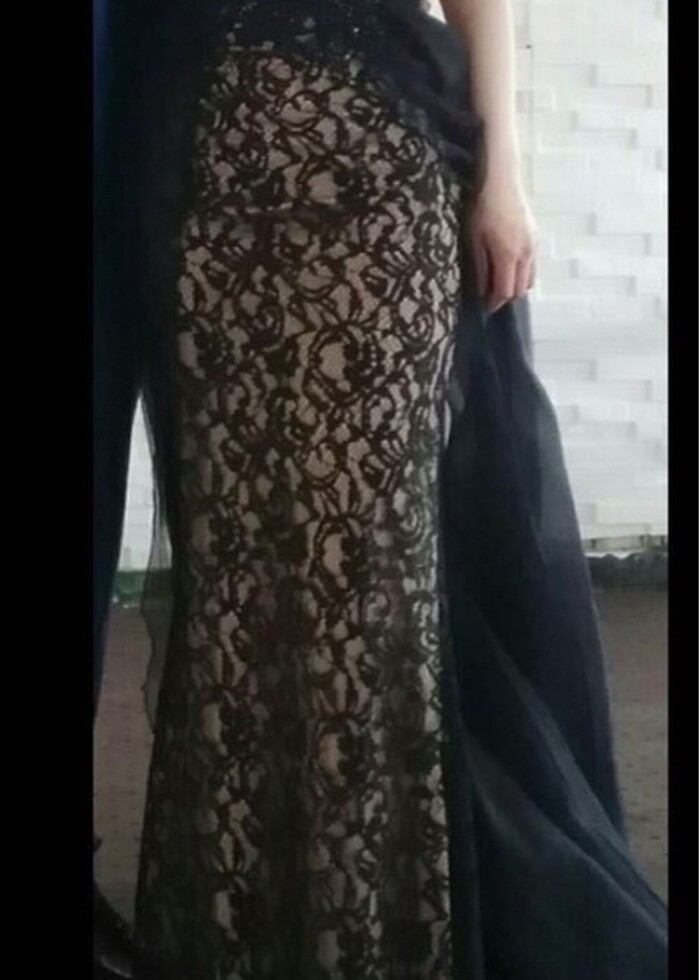 Zarif tül detaylı abiye - Görsel 2