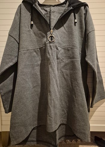 Gri Kapüşonlu Kaşe Sweatshirt