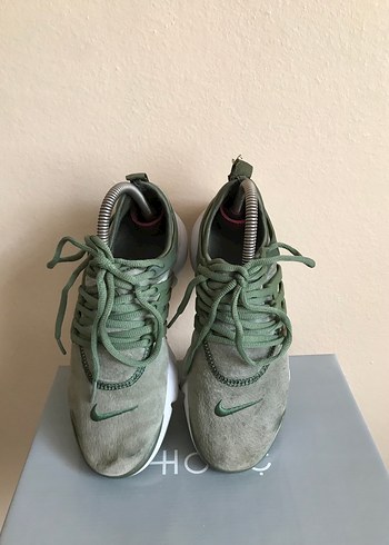 36 Beden yeşil Renk Nike Bağcıklı Kadın Spor Ayakkabı