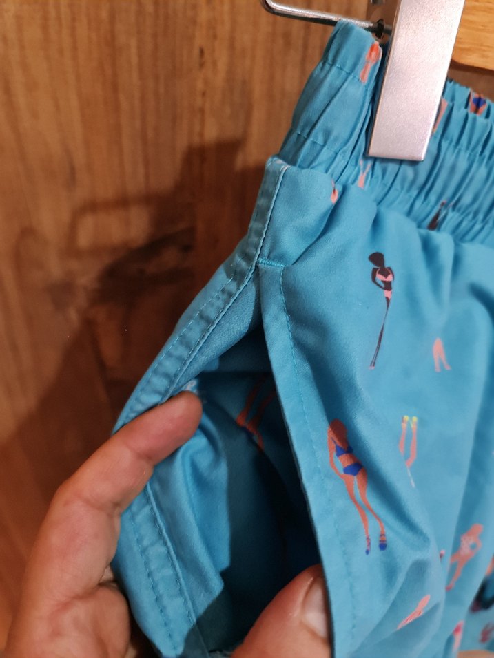 Renkli Bağcıklı Erkek Deniz Şortu - Görsel 3