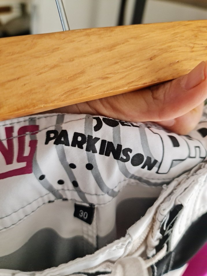 Koyu Pembe Çizgili Erkek Mini Şort - Görsel 5