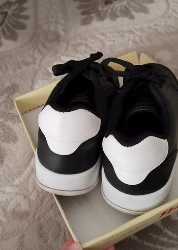 Siyah Bağcıklı Kadın Spor Ayakkabı sneaker - Görsel 3