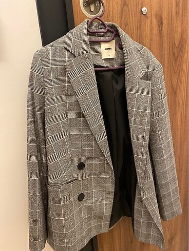 Zara kareli blazer