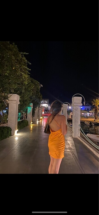 s Beden turuncu Renk SARI HM ELBİSE SATEN