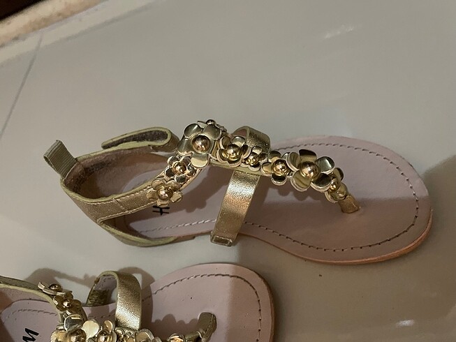 24 Beden H&m sandalet