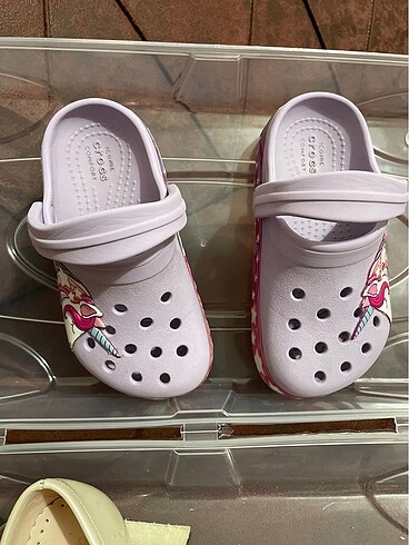 23 Beden mor Renk Crocs sandalet