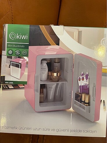 Beyaz Aynalı Mini kozmetik Soğuk Buzdolabısı