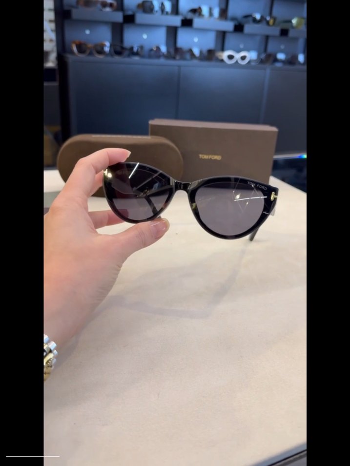 Tom Ford Parlak Siyah Kadın Güneş Gözlüğü - Görsel 5