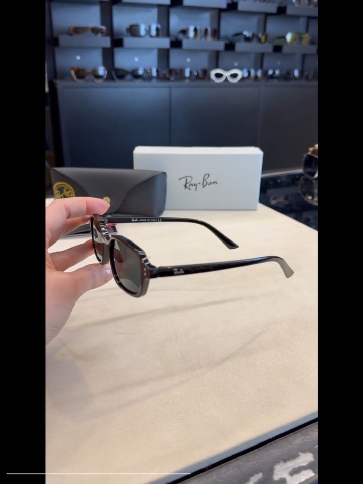 Ray-Ban Siyah Klasik Kadın Güneş Gözlüğü - Görsel 4