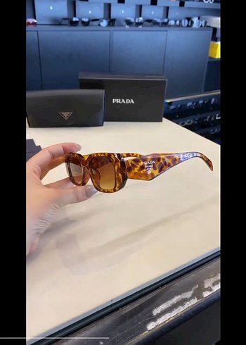 Prada Kahverengi Kadın Güneş Gözlüğü - Görsel 3