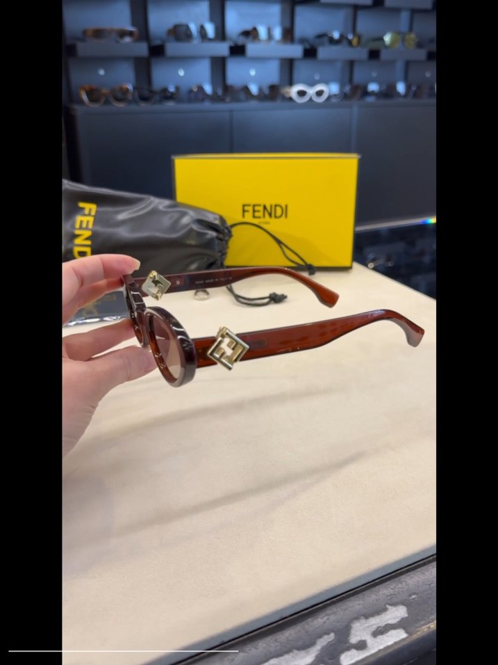 Fendi güneş gözlüğü ithal premium sıfır - Görsel 5