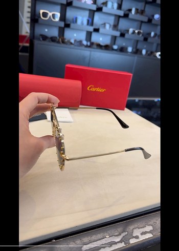 Cartier güneş gözlüğü - Görsel 3