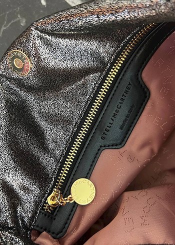 Beden Stella McCartney Zincir Detaylı Siyah Deri Kadın Çanta