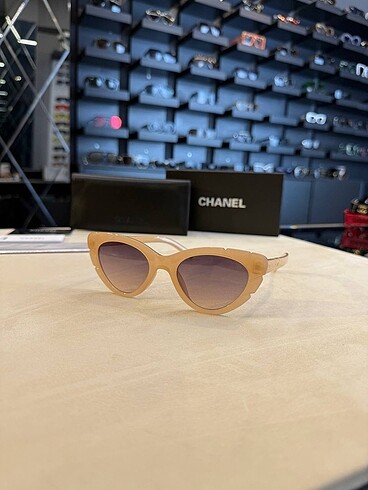 Chanel gözlük