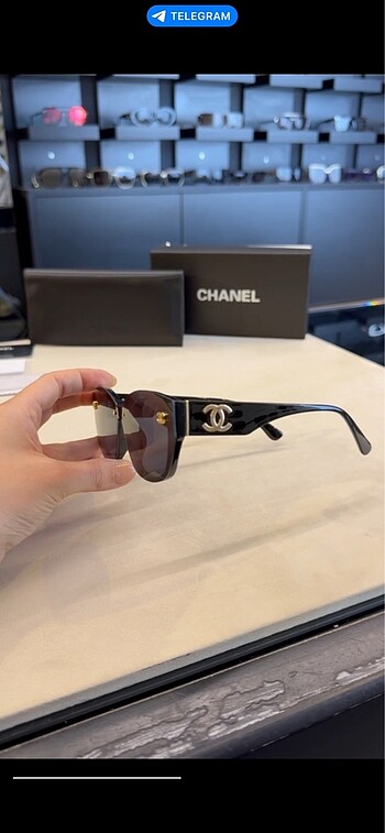 Beden Chanel gözlük