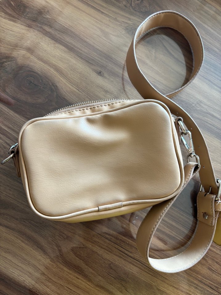 Bej Kadın Deri Bel Çantası - Görsel 4