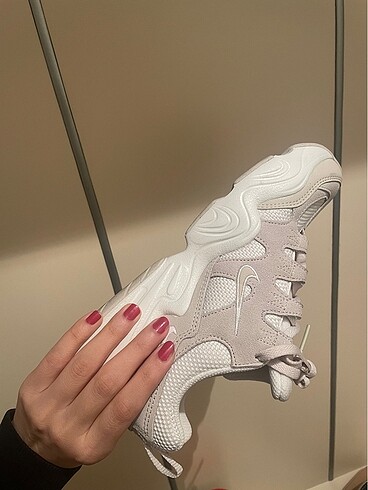 37,5 Beden Nike spor ayakkabı