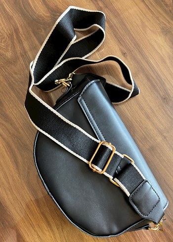 Siyah Deri Bel Detaylı Kadın Çanta - Görsel 3