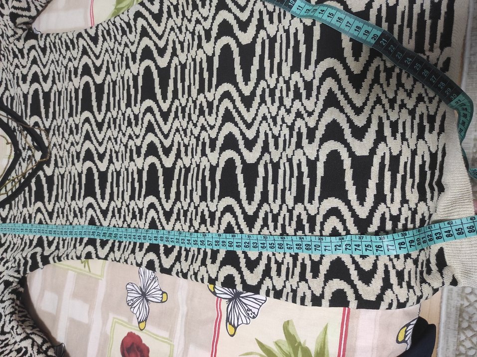 Nisan marka S/M uyumlu yakası zincir detaylı triko elbise - Görsel 3