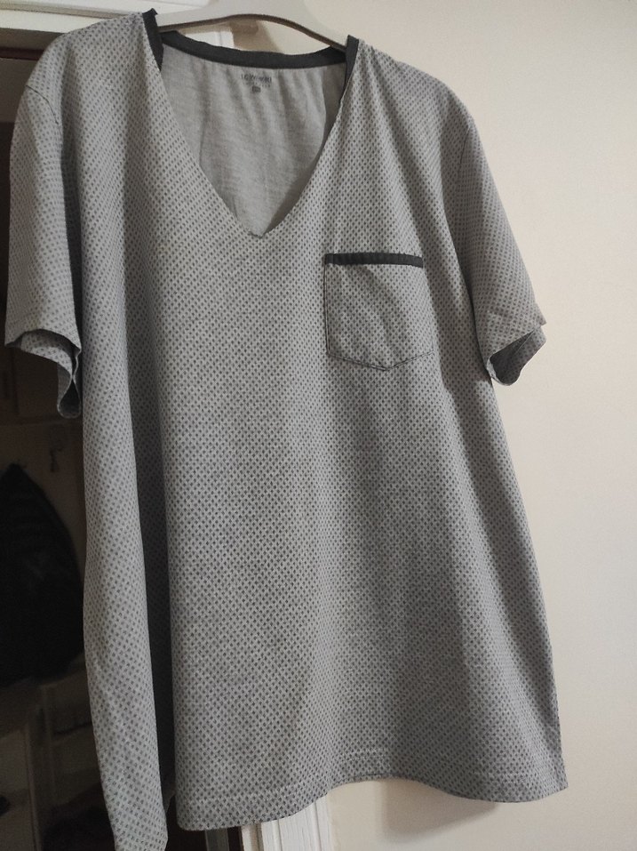 Gri V Yaka LC-WAIKIKI pijama üst - Görsel 5