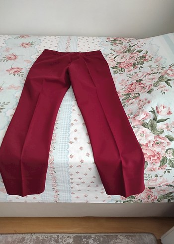38 Beden bordo Renk Sandro marka mükemmel kumaş pantolon