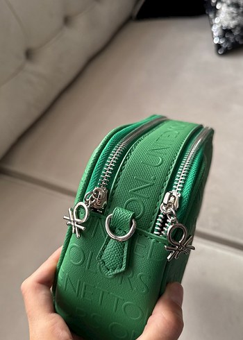 Benetton Yeşil Kadın Deri Çapraz Çanta Fermuarlı