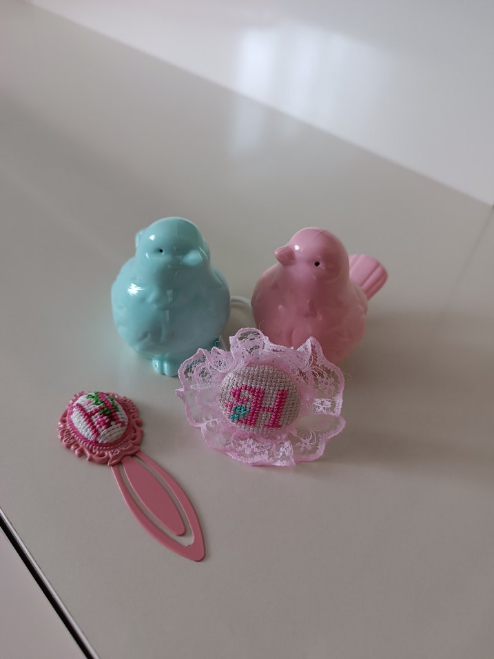 Dantel Detaylı Renkli Nakışlı Kız Tokaları - Görsel 5